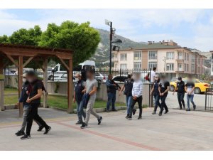 Burdur Merkezli Fetö Operasyonunda 6 Şüpheli Tutuklandı