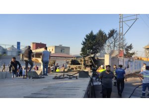 Hatay’da Askeri Araç Fabrikanın Duvarı Çarpıp Alev Aldı: 2 Ölü