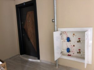 Oturuma Hazır Binadan 12 Su Sayacı Ve 21 Çeşme Bataryası Çalındı
