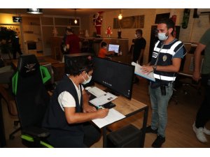 Yüz yüze eğitimin başlaması ile birlikte, okul çevrelerinde denetimler sıklaştı