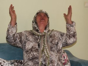 Dayak Yedikten Sonra İntihar Eden Gencin Annesi Feryat Etti