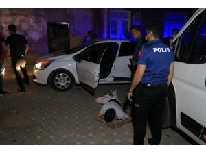 ’Dur’ İhtarına Uymayan Ehliyetsiz Sürücü 15 Kilometrelik Kovalamacanın Ardından Yakalandı