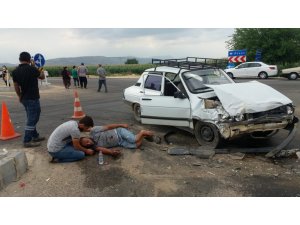 Kozan’da Trafik Kazası: 5 Yaralı