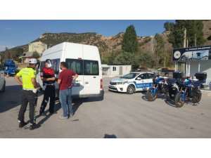 Jandarma Ve Emniyetten Ortak Trafik Denetimi