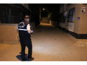 Kavga Ettikleri Kişinin Önünü Motosikletle Kesip Tabancayla Vurdular