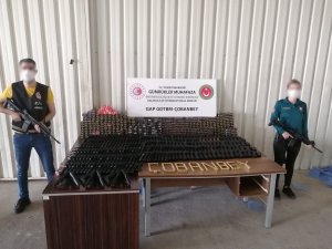 Gümrük Muhafaza Ekiplerince, Çobanbey’de 270 Adet Kurusıkı Tabanca Ele Geçirildi