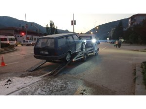 Ankara’da Otomobil Alev Aldı, Sürücü Yanmaktan Son Anda Kurtuldu