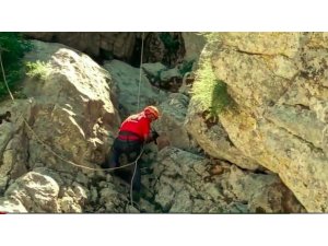 10 gündür kayıp olan keçiler için kurtarma operasyonu