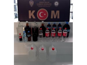 Isparta’da Litrelerce Kaçak İçki Ve Akaryakıt Ele Geçirildi