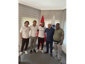 Britt Assombalonga Adana Demirspor’da