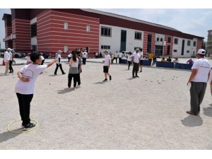 Isparta Belediyesi’nden Bocce Turnuvası