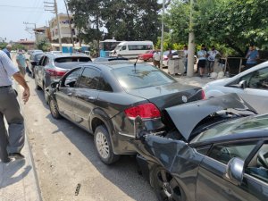 Hatay’da Zincirleme Trafik Kazası