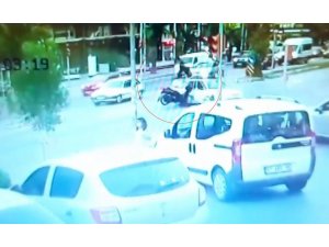 Motosiklet sürücüsünün feci ölümü güvenlik kamerasında