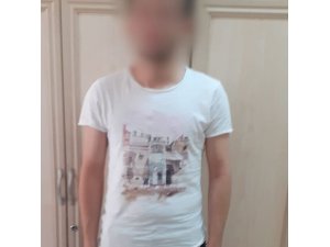 Yerde Bulduğu Kredi Kartının Temassız Özelliği İle Alışveriş Yaptı, Yakayı Ele Verdi