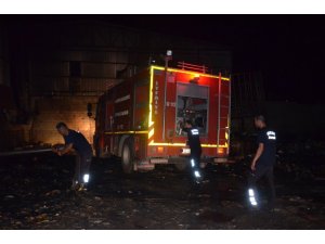 Hatay’da Hurdacıda Çıkan Yangın 2 Saatte Söndürüldü