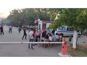 Pazarcık’ta Vatandaşlar Pazarda Ve Parkta Randevusuz Aşı Oldu