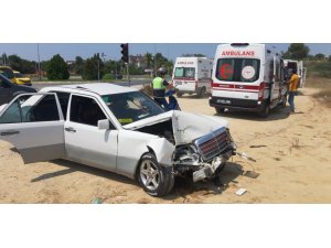 Antalya’da 4 aracın karıştığı kazada 6 kişi yaralandı