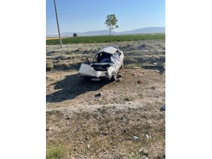 Kontrolden Çıkan Otomobil Şarampole Devrildi: 1 Ölü, 3 Yaralı