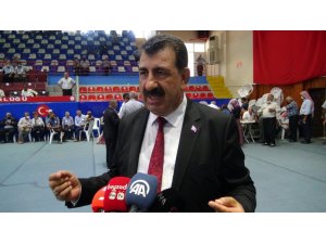 Çelik: "Cumhurbaşkanımız Recep Tayyip Erdoğan, Küçükbaşı Destekliyor, Önemsiyor"