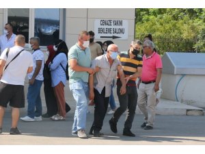 Alkollü olduğu iddia edilen sürücü arıza yapan araca çarptı: 4 çocuk annesi kadın hayatını kaybetti