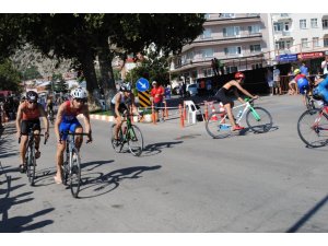 Eğirdir’de 18’inci Triatlon Yarışları Heyecanı