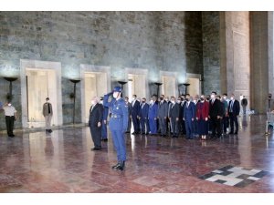 Gençlerbirliği Yönetiminden Anıtkabir’e Ziyaret