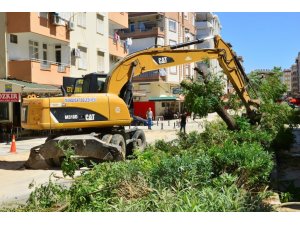 Manavgat Belediyesi’nden cadde düzenlemesi