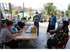 Pcr Testi Zorunlu Olunca Aşıya Rağbet Arttı