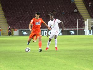 Süper Lig: A. Hatayspor: 3 - A. Alanyaspor: 0 (İ̇lk Yarı)