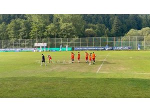 Mamak Belediyesi Basketbol Takımı, Memduh Öğet Ve Yalçın Efe Anma Turnuvası’na Katıldı