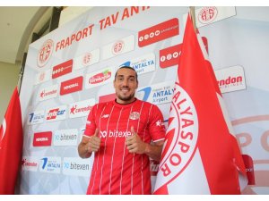 Crivelli Antalyaspor’da