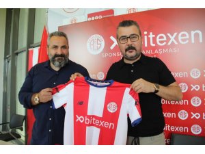 Antalyaspor Kulübü Başkanı Çetin: "1-2 transferimiz daha olacak"