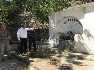 Akseki Belediyesi Alaçeşme Mahallesinde yol ve çevre düzenleme çalışması başlattı