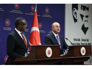 Bakan Çavuşoğlu: “Kim yaparsa yapsın demokrasiye karşı müdahalelere karşıyız”