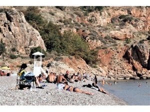 Doğu’da kar Antalya’da yazdan kalma günler