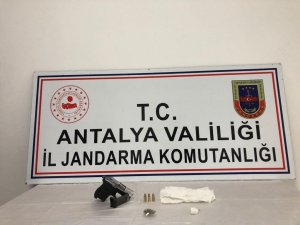 Manavgat’ta uyuşturucu operasyonu