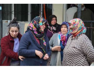 Hava değişimine gelen asker evini yaktı