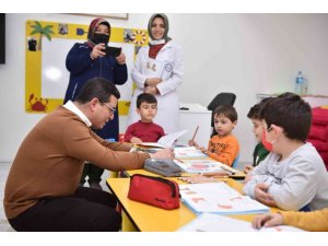 Başkan Tütüncü, Kur’an’e Kerim Kursunda çocuklarla buluştu