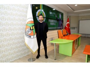 Alanyaspor’da korona virüs şoku: 7’si futbolcu 12 pozitif