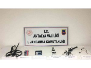 Antalya’da kaçak kazı operasyonu