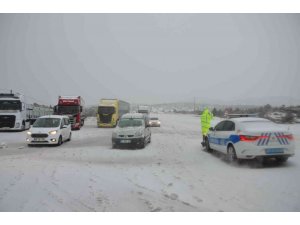 Antalya-Konya karayolu tırlar hariç araç trafiğine açıldı