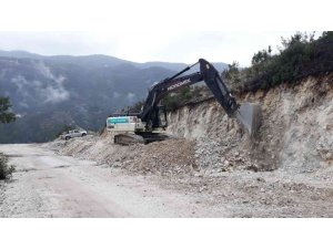 Alanya’da Kızılcaşehir ile Obaalacami mahallesi arasında yeni bağlantı yolu