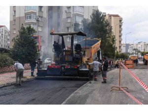 Fener Caddesi’nde sıcak asfalt çalışması