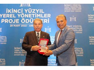 Çevreci Komşu Kart’a ‘Yerel Yönetim Proje Ödülü’