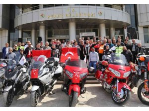 Başkan Tütüncü, motosikletçileri ‘Zafer Sürüşü’ne uğurladı