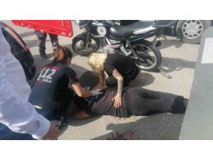 Manavgat’ta motosiklet ile kamyonet çarpıştı: 2 yaralı