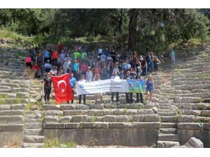 Doğaseverler tarihi Likya Yolu’nda yürüdü