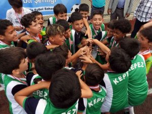 Kepez’de 19 Mayıs Futbol Şenliği