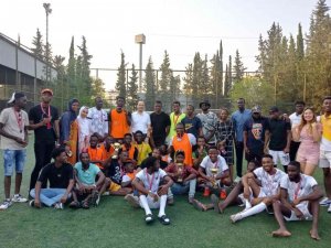 Akdenizli Afrikalılar futbol  turnuvasında ter döktü