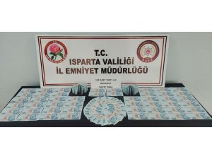 Üzerinde 12 bin 400 TL sahte para ile yakalandı